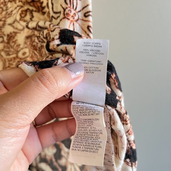 Lucky Brand Split Neck Studded Tank Top Womens Size S Printed - Picture 6 of 8